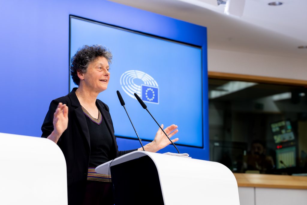 Uniunea Europeană: Parlamentul salută decizia anti-LGBTIQ+ din Ungaria