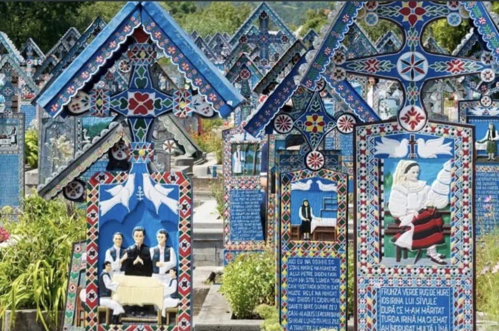 ÎNVIEREA și Blajinii: Tradiții sacre ale țăranului român