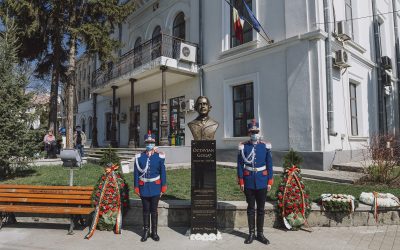 Bustul lui Goga, DISPĂRUT din Copou: Poetul, acuzat de atitudini fasciste și antisemite