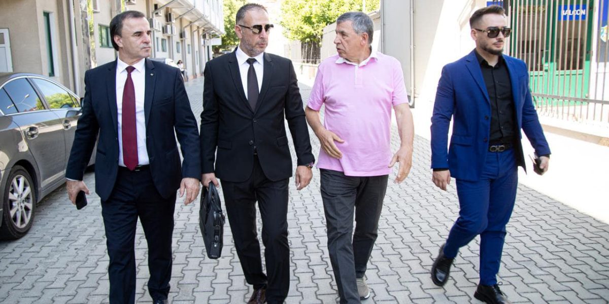 Bicuți, familia-cheie din spatele scandalului Elena Lasconi: Afaceri și legături suspecte