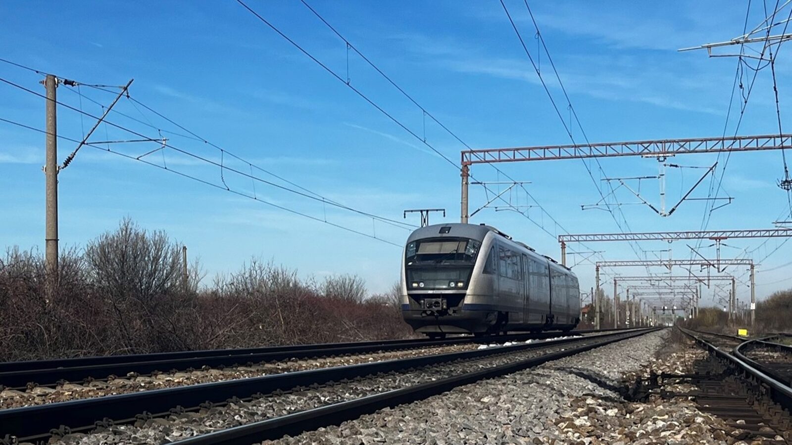 Constanța-Mangalia, din nou pe șine: Trenurile revin de 1 Mai!