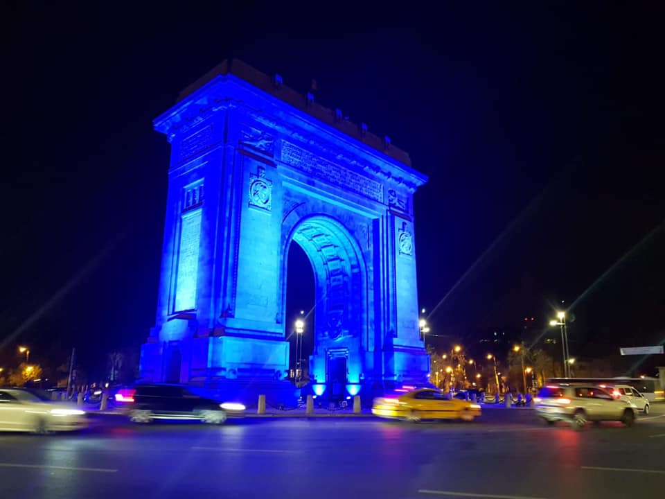 Capitala se alătură campaniei de conștientizare a autismului prin iluminarea unor clădiri emblematice Mai multe clădiri importante din București vor fi iluminate în albastru, începând de astăzi, 2 aprilie, de la ora 22:00, cu ocazia Zilei Mondiale de Conștientizare a Autismului