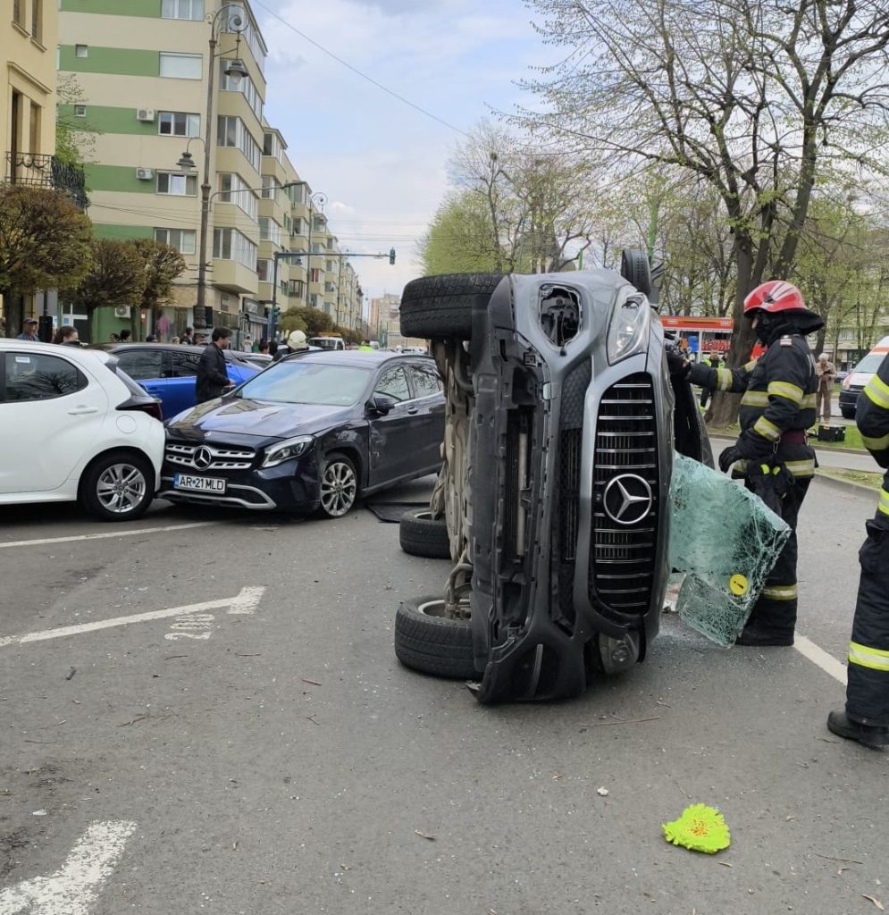 Accident grav la ziridava: Adolescentă rănită, provocat de un șofer de 46 de ani (foto)