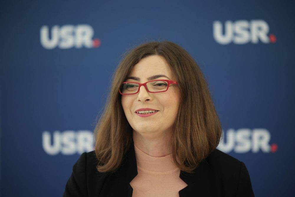 Începând cu 6 aprilie, Prefectura Botoșani va implementa un sistem exclusiv electronic pentru transmiterea actelor aferente controlului de legalitate