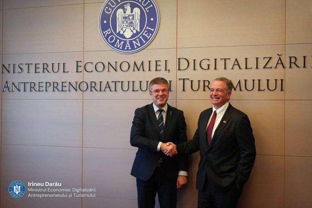 Senatorul USR, Irineu Darău, a avut o primă întâlnire cu noul ambasador al Statelor Unite ale Americii în România, Darryl Nirenberg