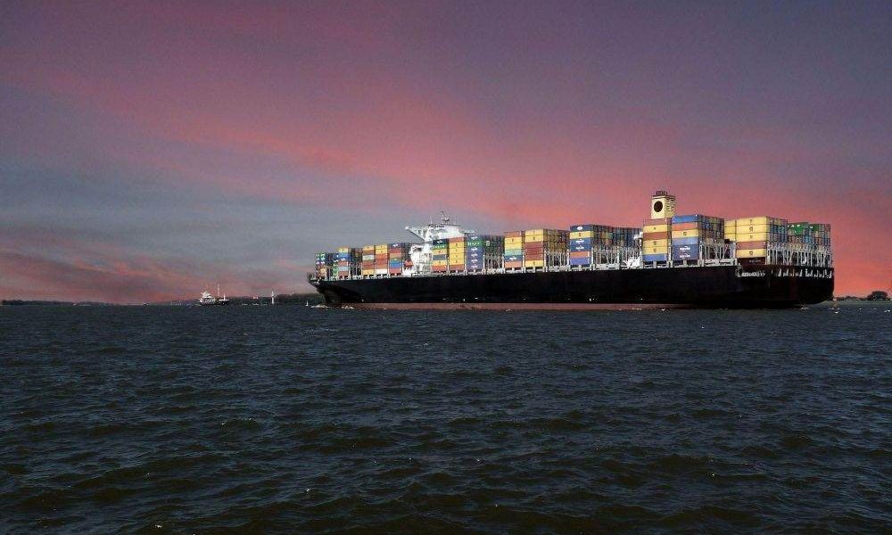 Iranul blochează strâmtoarea hormuz: Acces doar pentru „prieteni”
