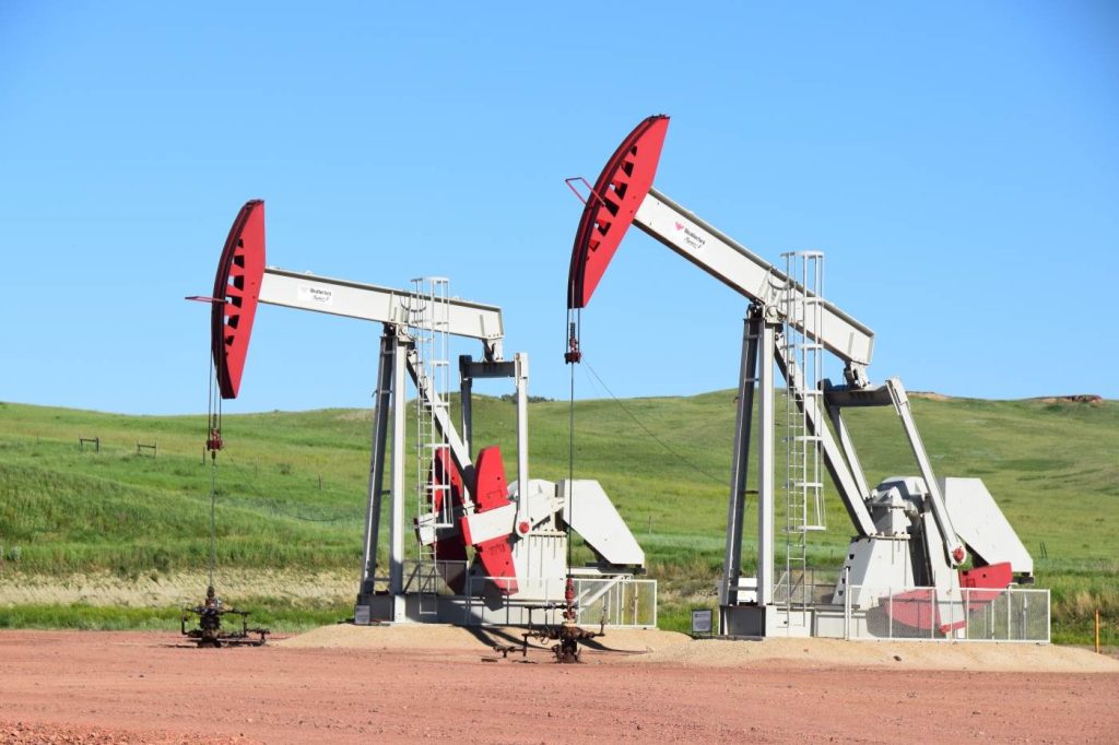 Petrolul, în picaj după armistițiul SUA-Iran: Donald Trump a liniștit piața?