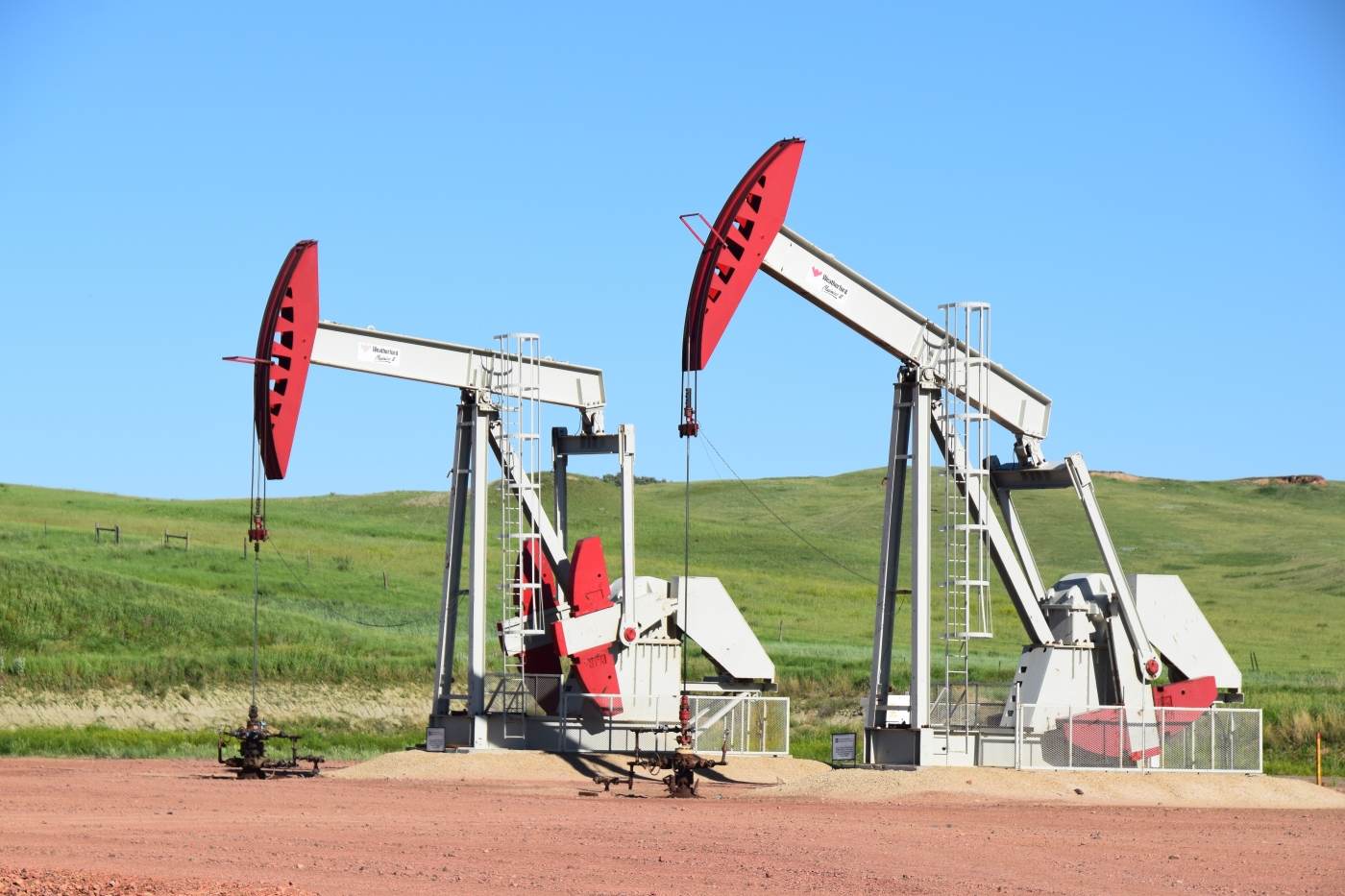 Petrolul, în picaj după armistițiul SUA-Iran: Donald Trump a liniștit piața?