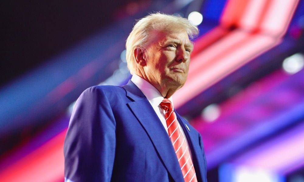 Trump amenință Iranul: „Dacă nu respectă acordul, focul va izbucni din nou”