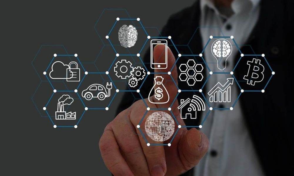 Serviciile de inteligență artificială (IA) oferite de Amazon prin divizia sa de cloud computing, Amazon Web Services (AWS), generează venituri anualizate de peste 15 miliarde de dolari