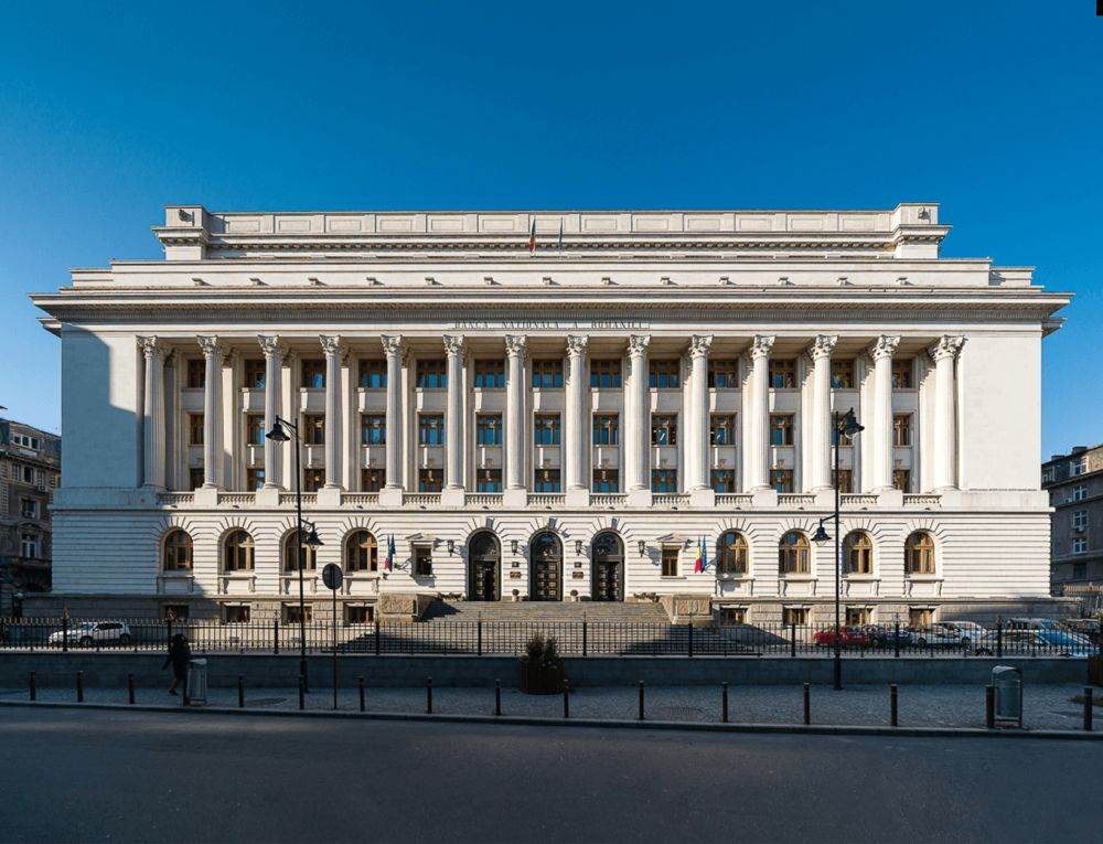 Banca Națională și INS analizează: Cum își gestionează românii banii?