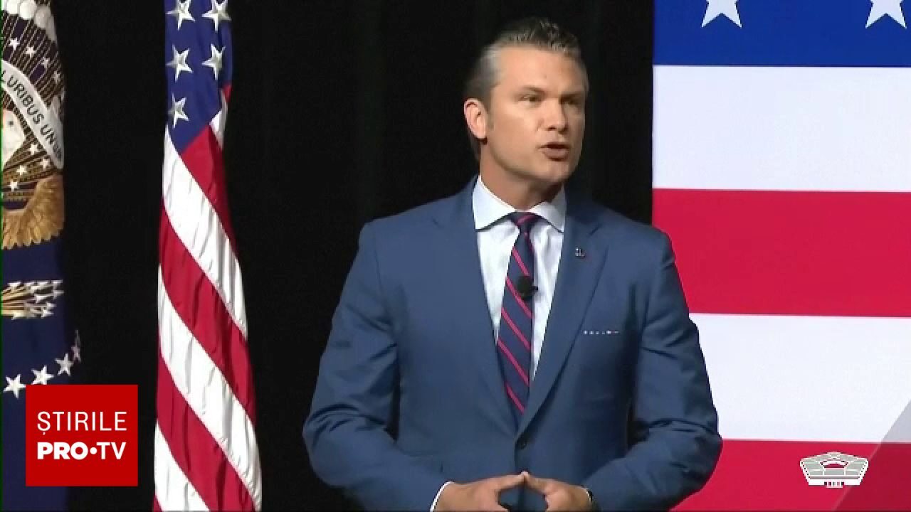 Biblia la Pentagon: Pete Hegseth și presa, acuzații dure. Reacția Papei Leon