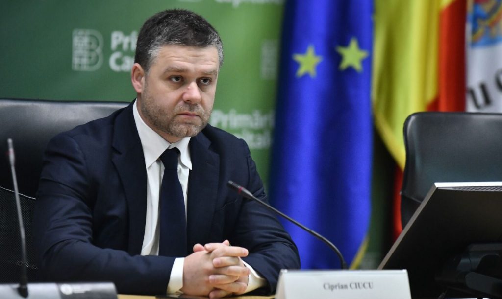 Consilierii generali ai Capitalei dezbat proiecte controversate, de la taxe de parcare la reorganizări în primărie Consiliul General al Municipiului București (CGMB) se reunește astăzi într-o ședință marcată de tensiuni și proiecte cu impact major asupra locuitorilor