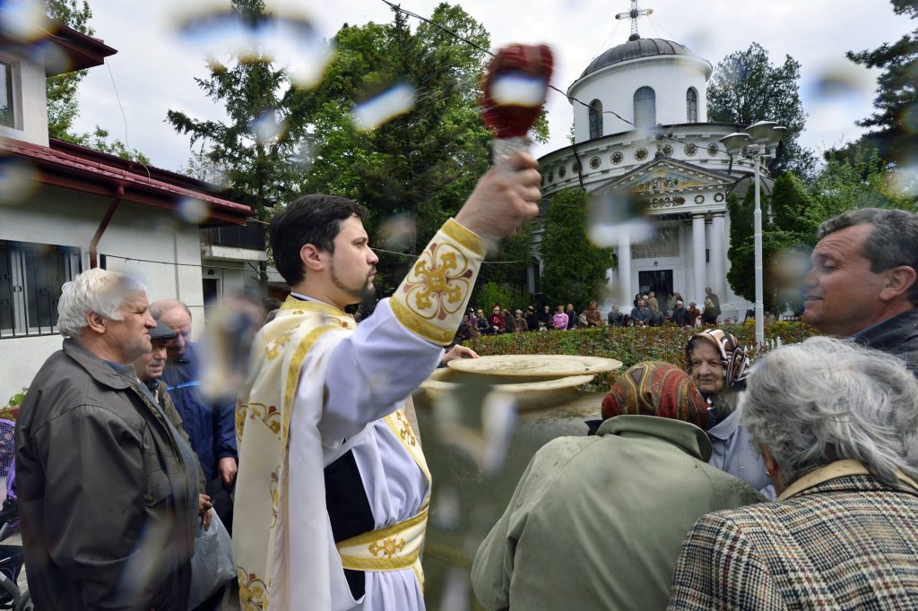 Izvorul Tămăduirii: Semnificația și tradițiile acestei mari sărbători creștine