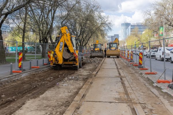 Lucrările la tramvai: Ce se întâmplă pe Dimitrie Pompeiu și Petricani