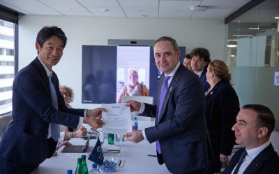 Partenerii externi, cu ochii pe România: Nazare avertizează privind criza politică