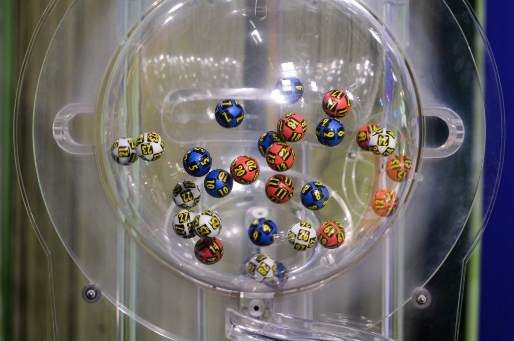 Numerele Câștigătoare la LOTO Paște 2026: Vezi cine a dat lovitura!