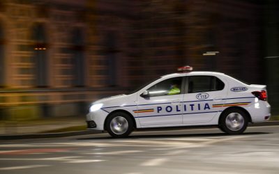 Accident TERIBIL de Paște în Ilfov: Doi tineri, morți după ce mașina a lovit un copac