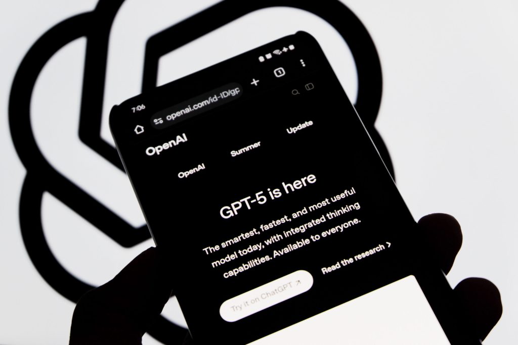 Tonul contează: Cum influențează AI-ul răspunsurile, conform studiilor