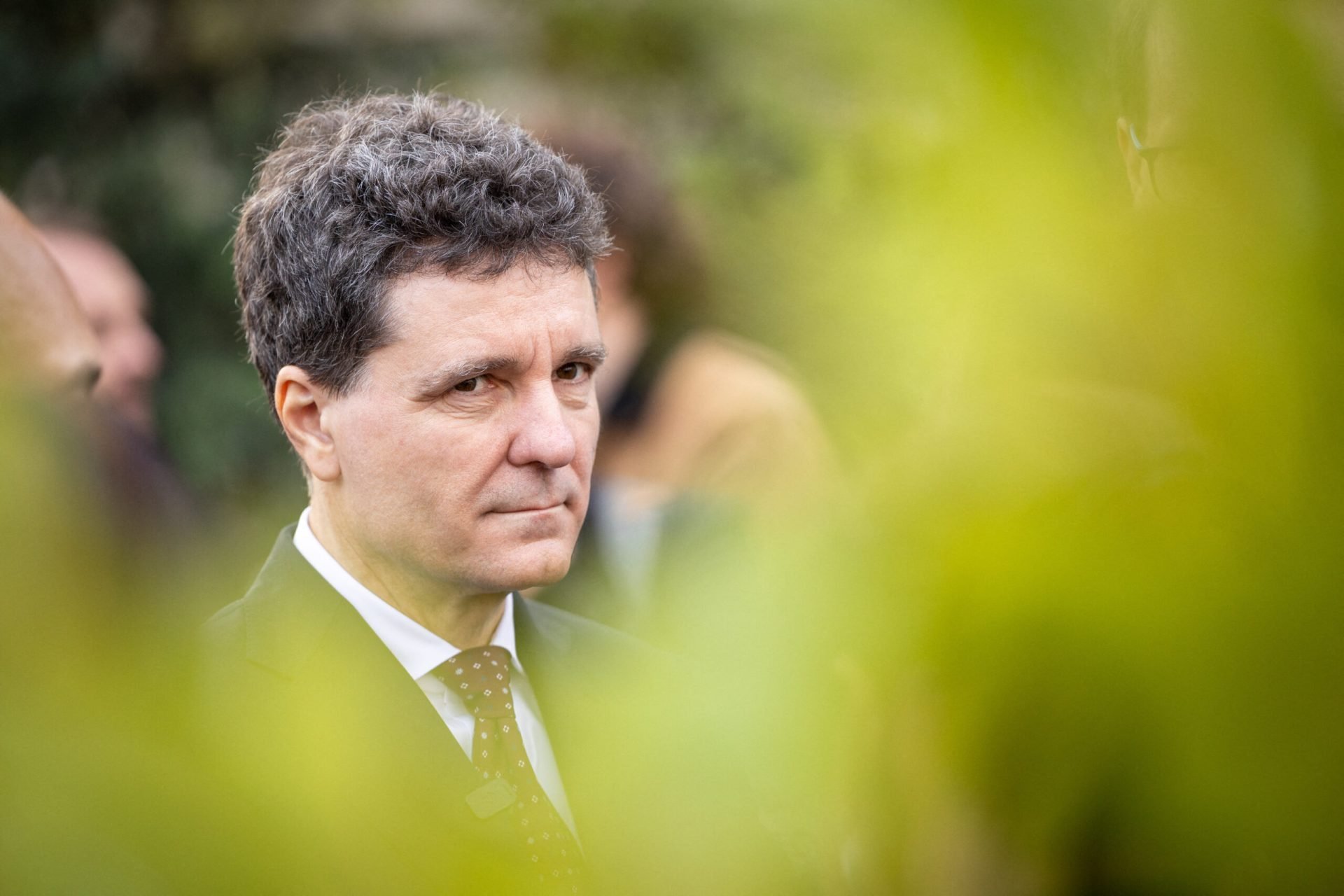 Președintele Nicușor Dan a dat detalii despre scandalul fotografiilor, spunând că așteaptă rezultatele anchetei
