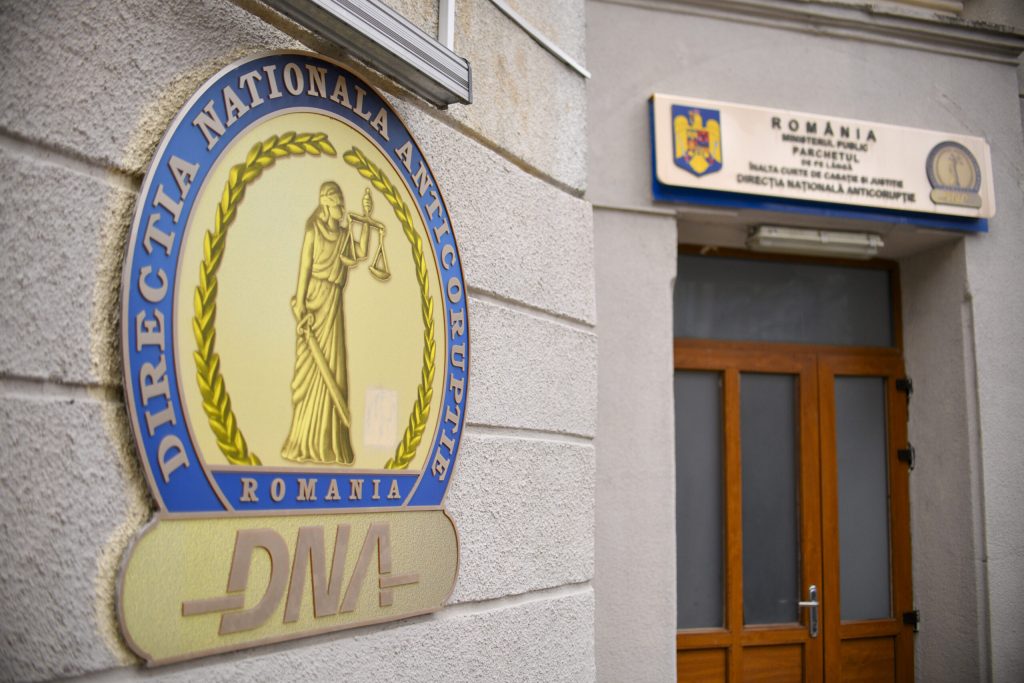 Brașov: Fosta directoare DSP, la judecată. Avertiza spitalul de controale