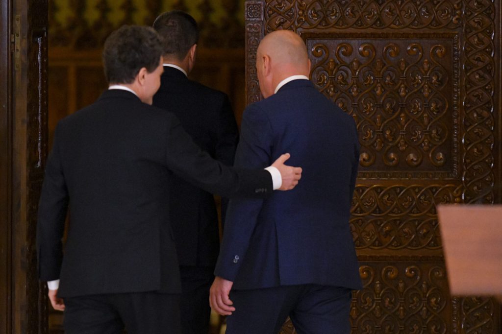 Nicușor Dan, pe urmele lui Iohannis? Riscul unei „prăbușiri” pentru edil