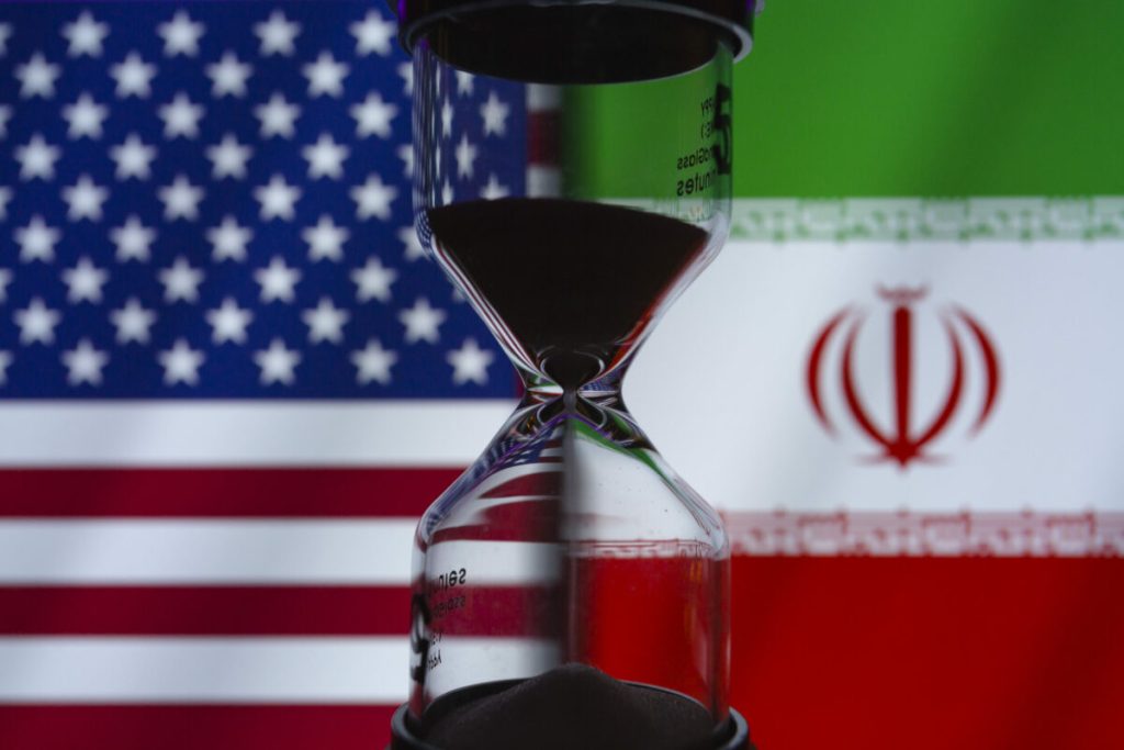 Iranul, amenințări la Ormuz și armistițiul cu SUA: O nouă criză în Orientul Mijlociu