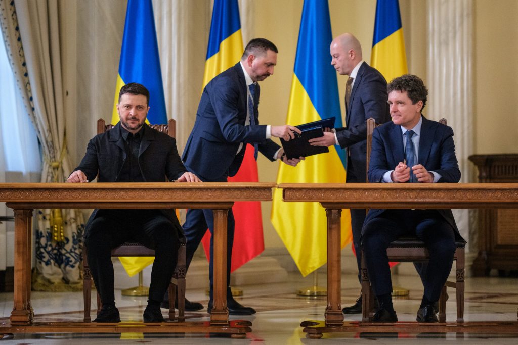Eșec la București: Oportunitatea ratată a colaborării româno-ucrainene pe drone București – Întâlnirea din această săptămână dintre 15 producători de drone din Ucraina, reprezentanți ai GUVERNULUI român, ai MINISTERULUI APĂRĂRII și companii locale din industria de apărare autohtonă, s-a dovedit a fi o potrivire ratată