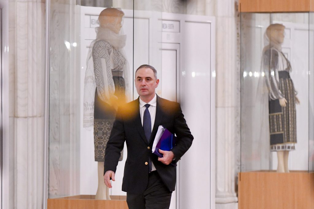 Un pas important pentru protejarea banului public