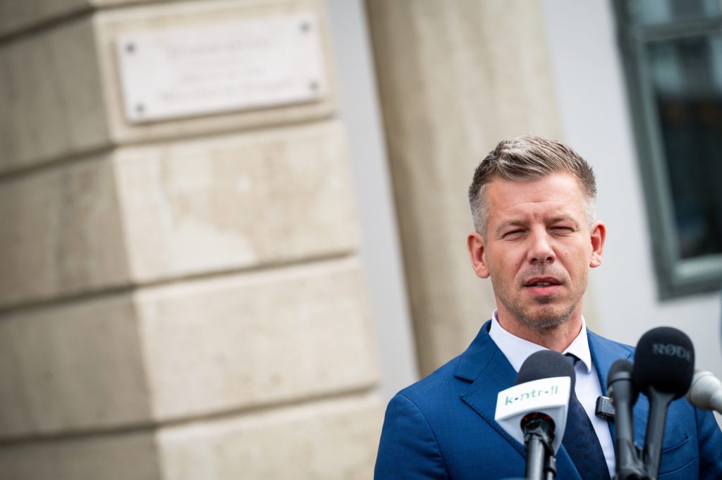 Ungaria: Viitorul premier REFUZĂ protecția poliției