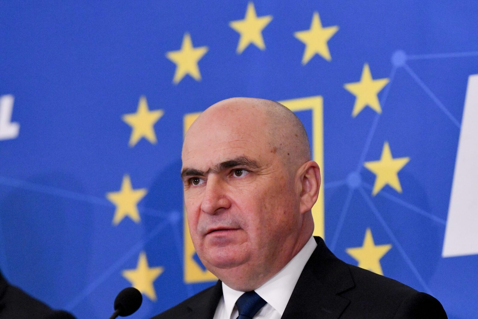 Blocaje la guvernare: Promisiunea secretă a unui nou început pentru România