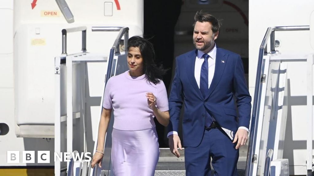 Ungaria Sfidează UE și Se Relansează spre Rusia Un semnal de alarmă a fost tras la nivel european: Ungaria, spre deosebire de majoritatea statelor membre ale Uniunii Europene, continuă să ignore apelurile de a renunța la importurile de combustibili fosili din Rusia