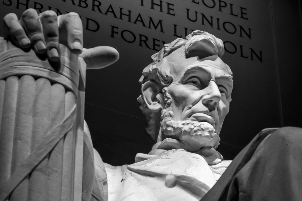 Abraham LINCOLN, asasinat de un actor: Primul mare atentat din SUA