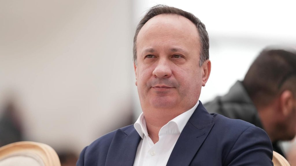 Câciu (PSD) tună: Guvernul e un dezastru. Ieșirea de la guvernare, pe masă