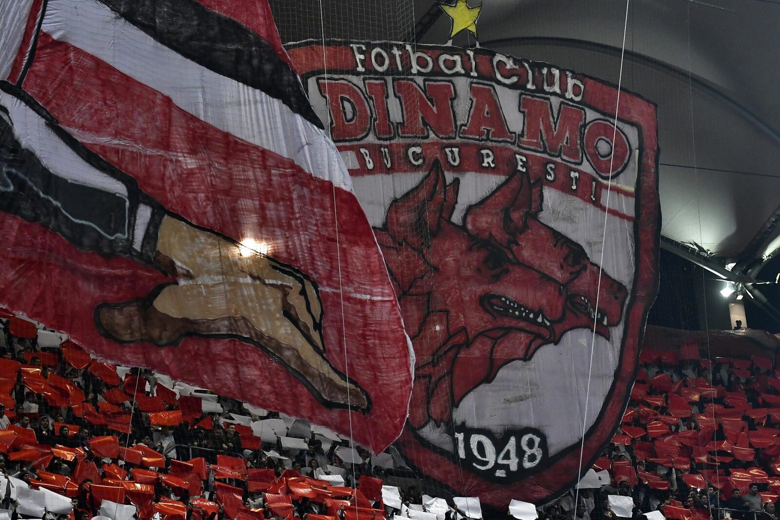 Foto 1/8