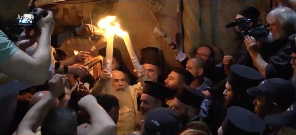 Biserica Sfântului Mormânt din Ierusalim își redeschide porțile pentru credincioși după 40 de zile de restricții, marcând un moment important în contextul tensionat din Orientul Mijlociu