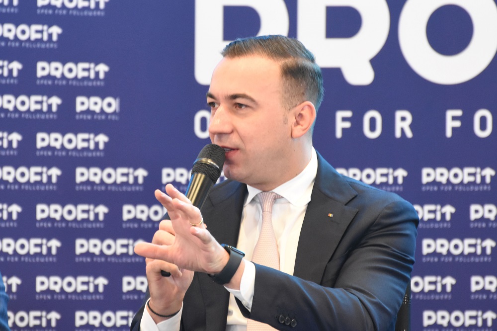 Ivan, luat prin surprindere de planurile Guvernului privind listările