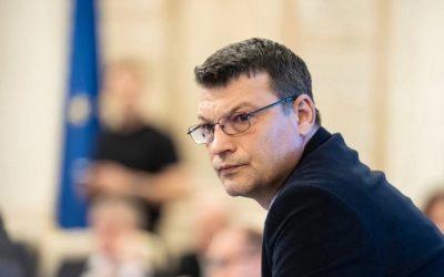 Rodeanu (USR): Reforma companiilor de stat, nu vânzarea țării, stop risipei