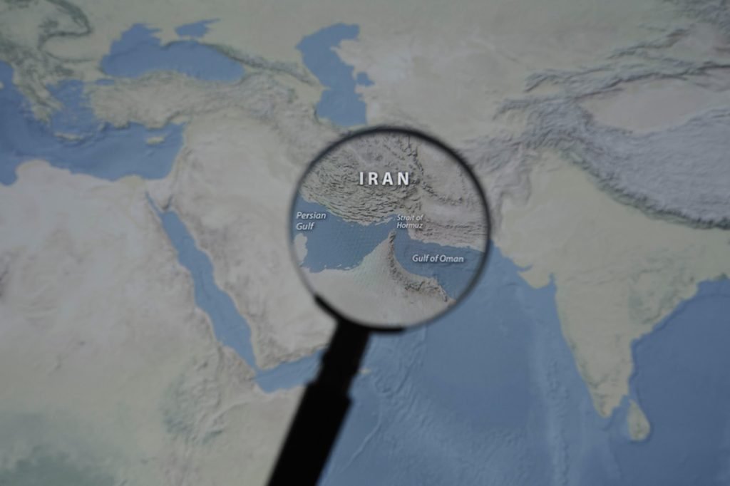 Primele breșe în blocada americană din Ormuz. Nave sancționate au ignorat interdicțiile SUA