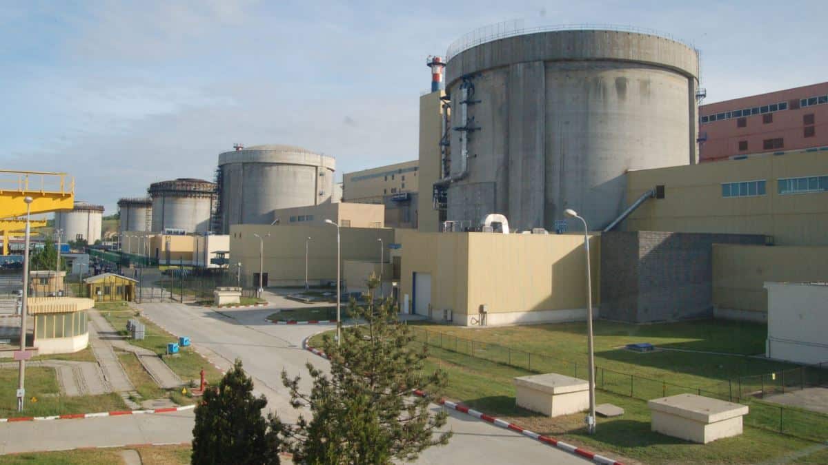 CE investighează ajutorul de stat pentru retehnologizarea Cernavodă