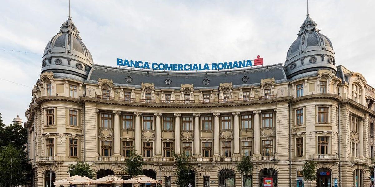 Cand-se-inchid-bancile-inainte-de-Paste-2026-.jpg - JurnalUrban