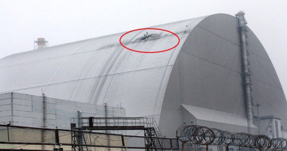 Pericol de scurgeri radioactive în cazul prăbuşirii structurii de protecţie a reactorului de la Cernobîl (Greenpeace)