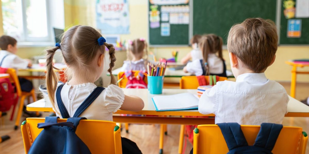 Cum-incearca-parintii-sa-obtina-locuri-la-scoli-de-top.-Practici-care-dau-peste-cap-inscrierile-si-a.jpeg - JurnalUrban