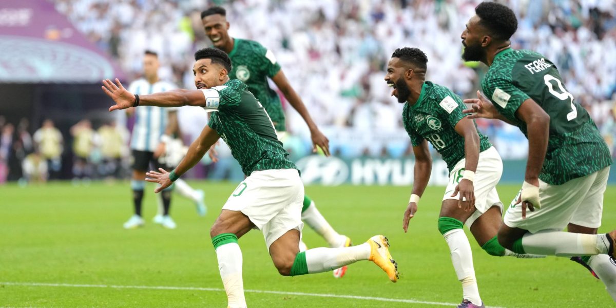 Cupa-Mondiala-de-fotbal.jpg - JurnalUrban