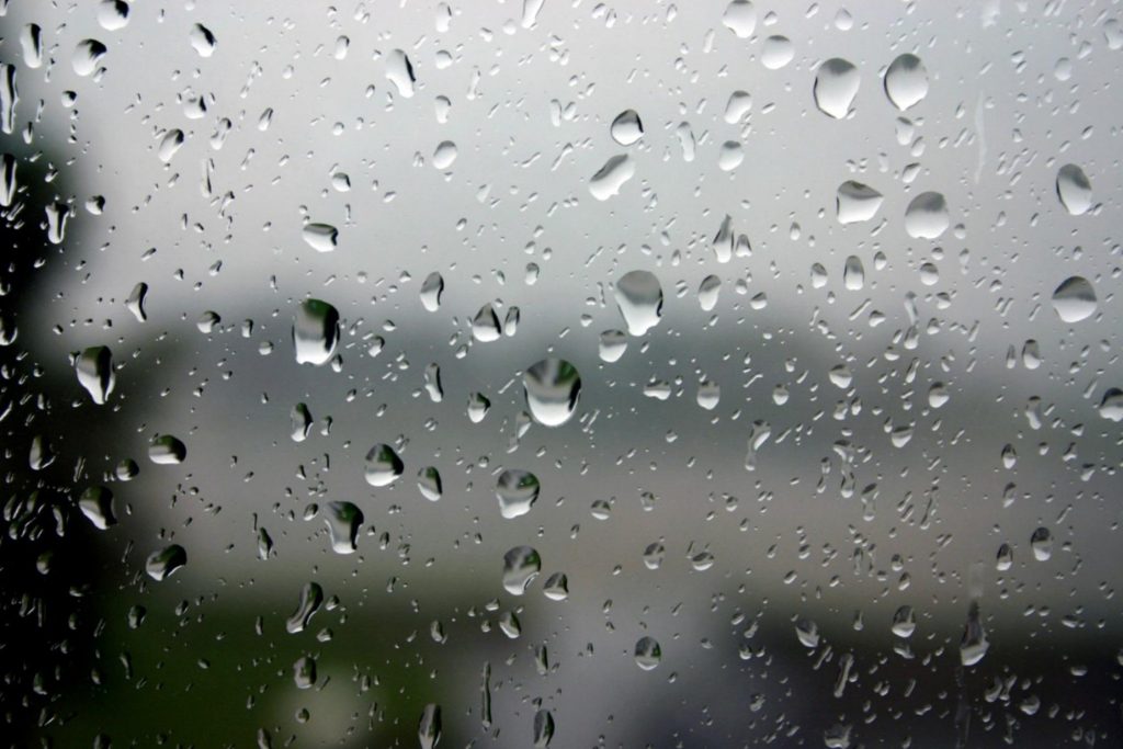 Ploaie în Capitală weekendul acesta, temperaturi ridicate