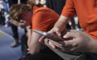 Comisia Europeană, lovită de bug-uri: Actualizează aplicația de verificare vârstă