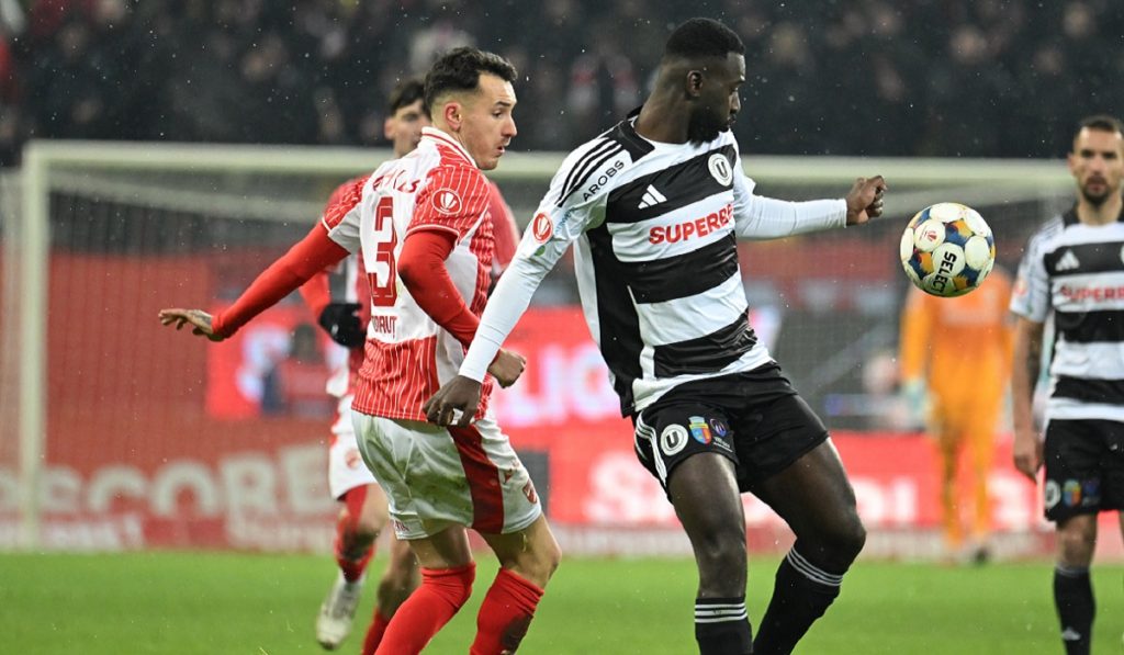 Dinamo – U Cluj, duel încrâncenat! Kopic vânează a treia victorie