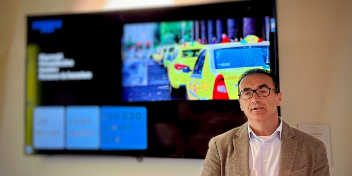 București: Patron de taxi, „bombardat” de scumpiri. Cum supraviețuiește