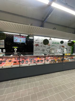 Magazinele alimentăre, în prag de colaps: Vânzări în declin, costuri uriașe în Europa