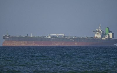 U.S. naval destroyers have crossed the Strait of Hormuz, CENTCOM says